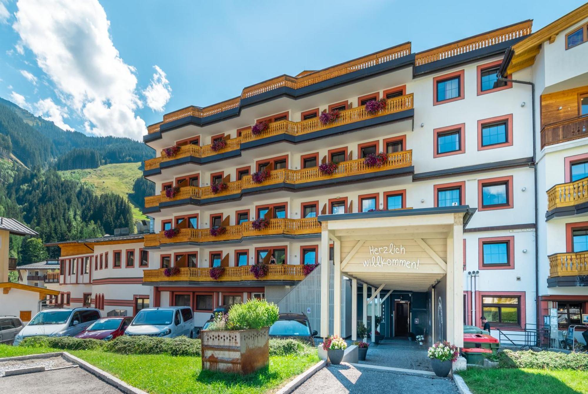 Jufa Alpenhotel Saalbach-Hinterglemm